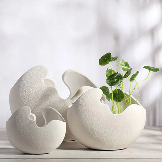 Modern White Ceramic Egg Shell Vase, Vegetarian Art Flower Pot
