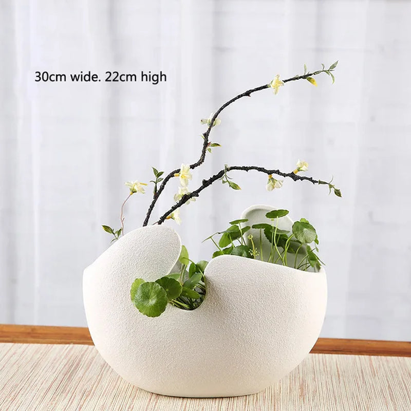 Modern White Ceramic Egg Shell Vase, Vegetarian Art Flower Pot